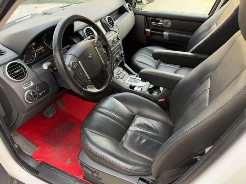 济宁17年路虎发现5