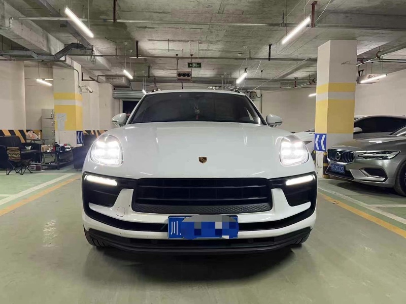 成都22年保時捷Macan1