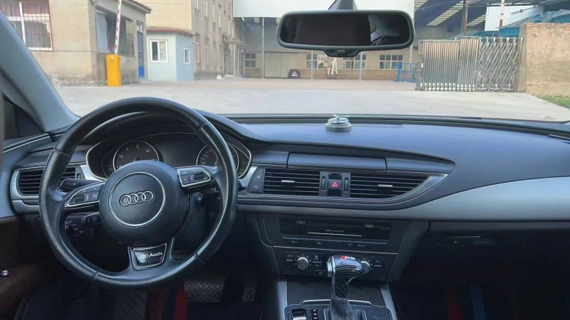 徐州15年奥迪A7L6