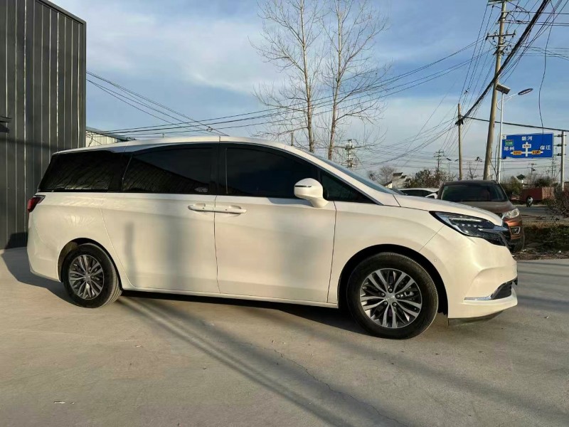 徐州22年别克GL82