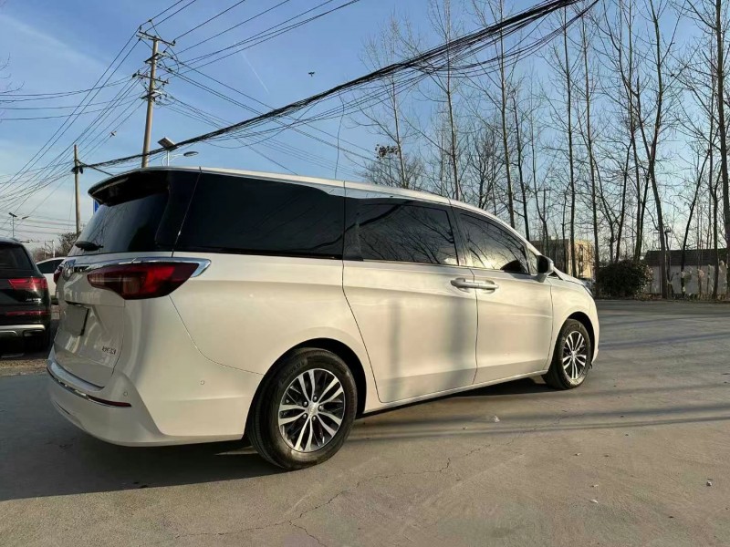 徐州22年别克GL88