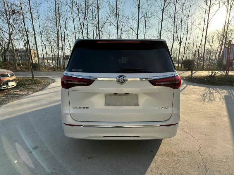 徐州22年别克GL89