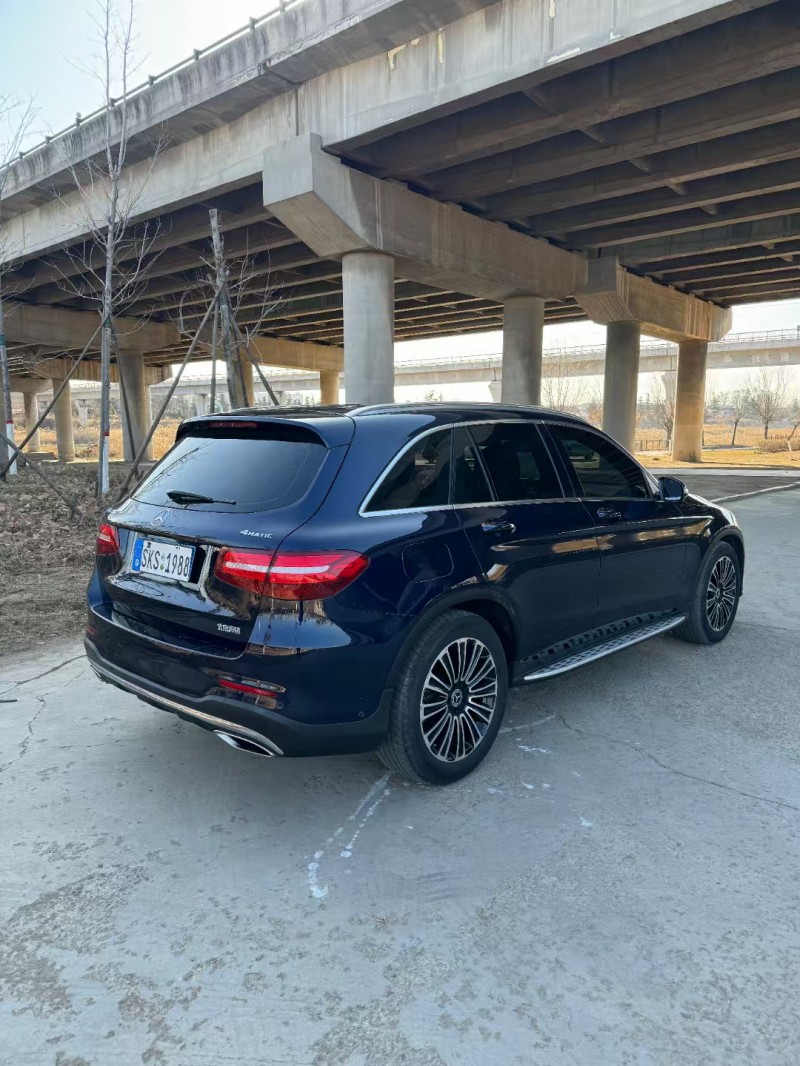 青岛18年奔驰GLC7