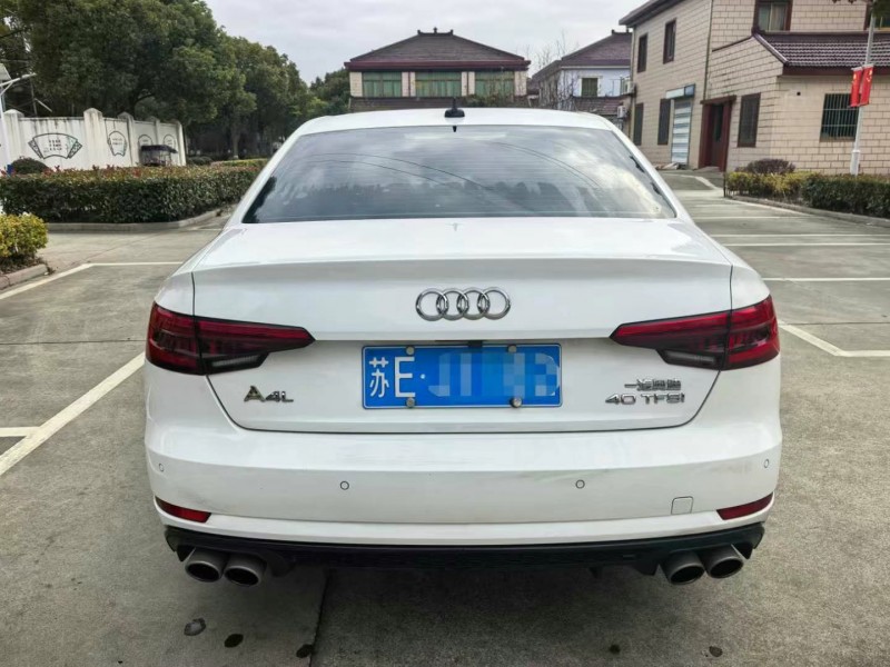 徐州17年奥迪A4L9
