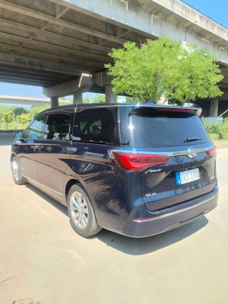 青岛21年别克GL86