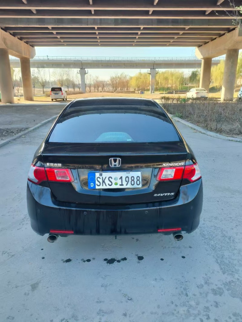 青岛12年本田思铂睿9