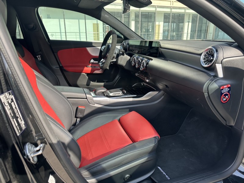 盐城22年奔驰AMG5