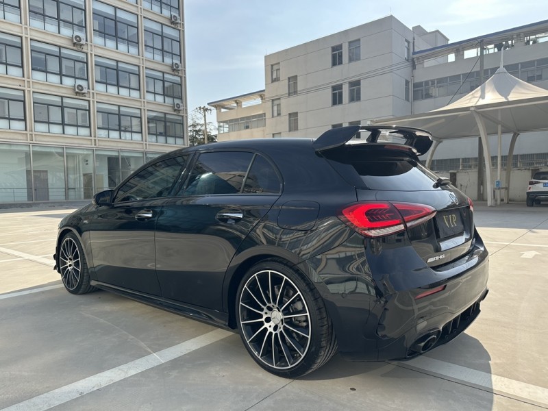 盐城22年奔驰AMG9