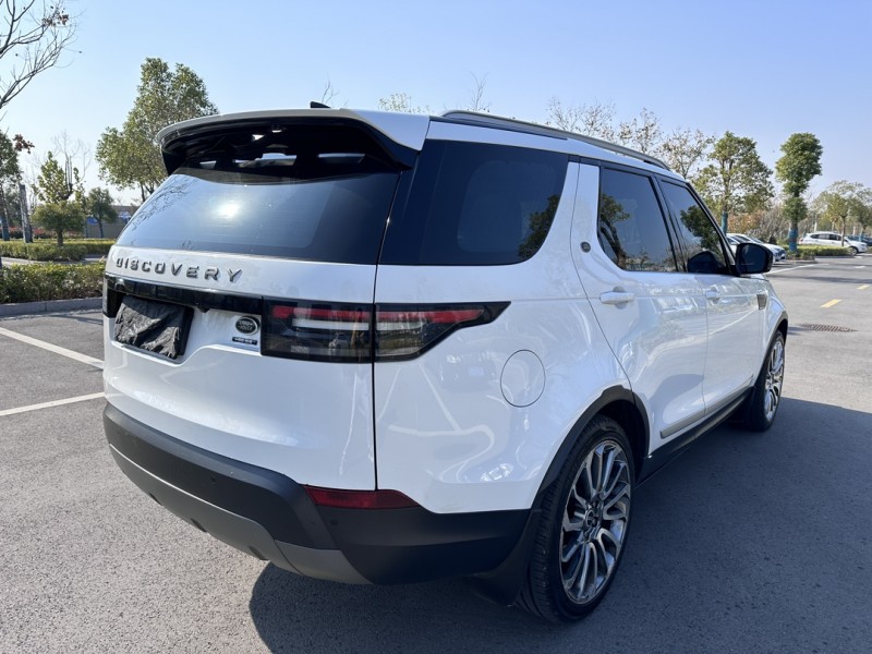 盐城18年路虎发现3