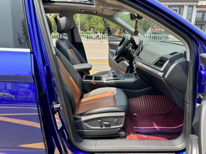 济宁20年奥迪Q55