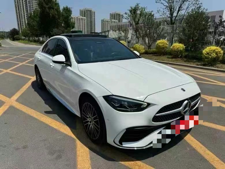 济宁22年奔驰C2