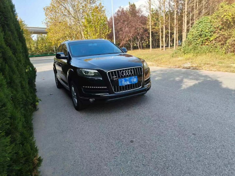 青岛11年奥迪Q72