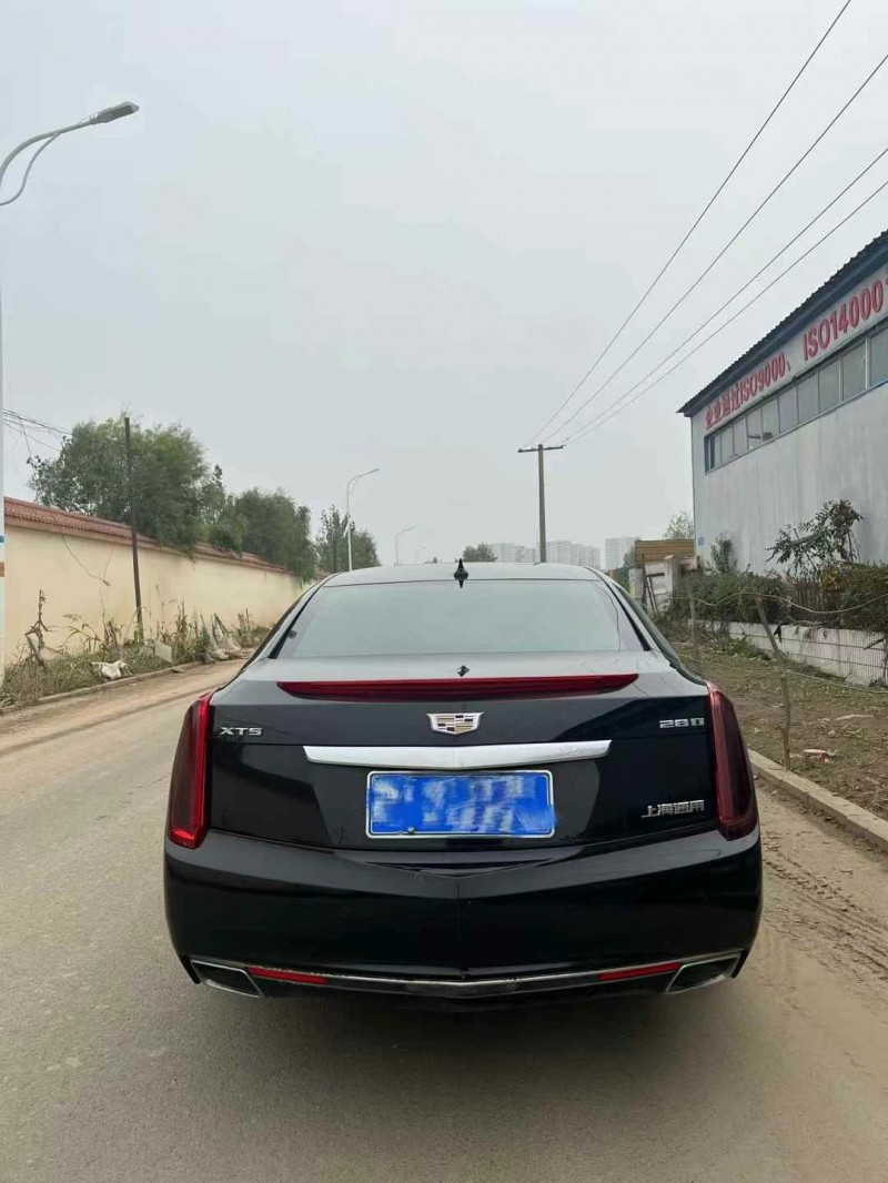 青島16年凱迪拉克XTS6