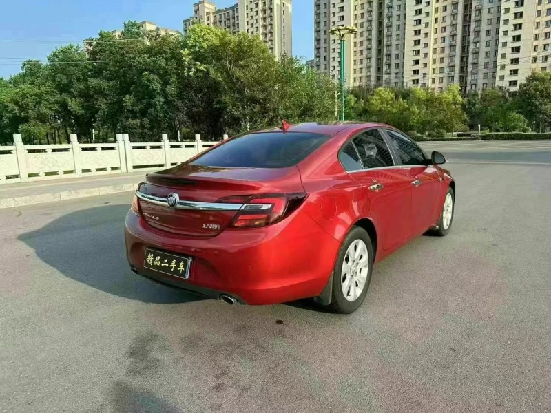 徐州17年别克君威6