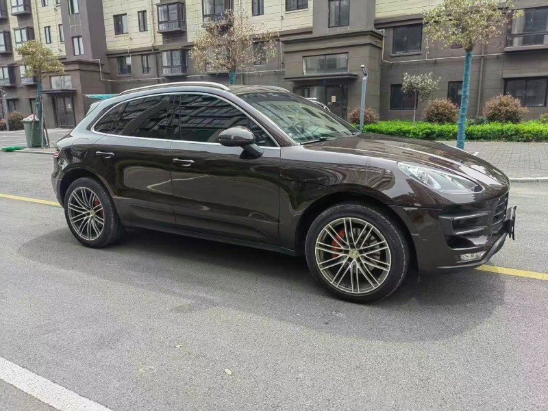 徐州17年保时捷Macan2