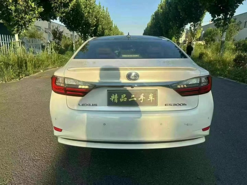 徐州15年雷克萨斯ES5