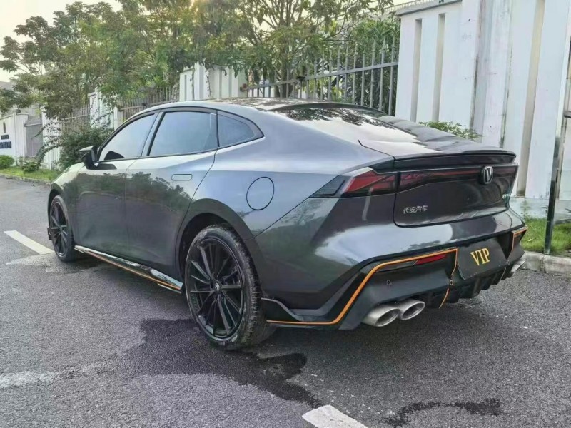 东莞24年长安汽车UNI-V8