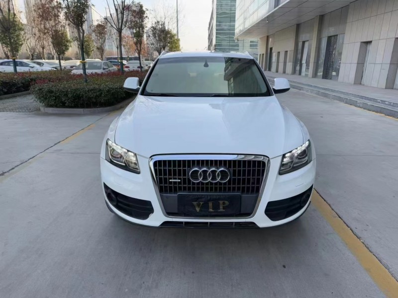 济宁12年奥迪Q51