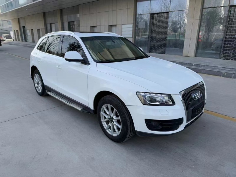 济宁12年奥迪Q52