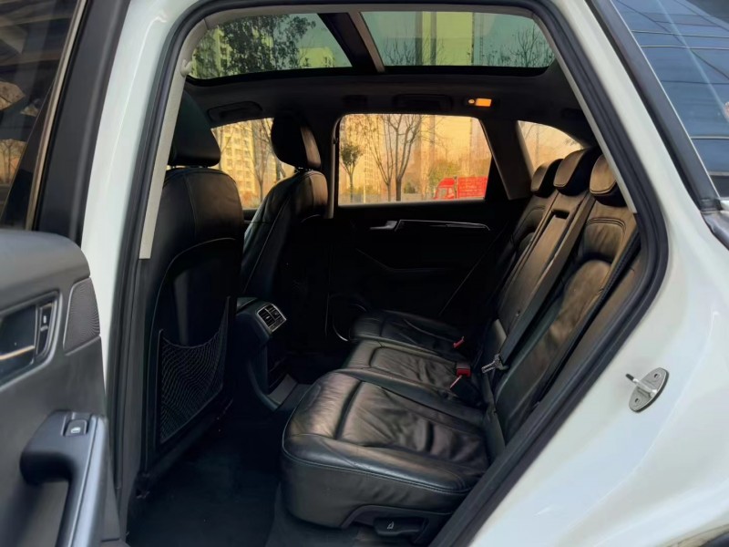 济宁12年奥迪Q54