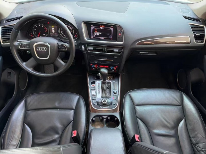 济宁12年奥迪Q55