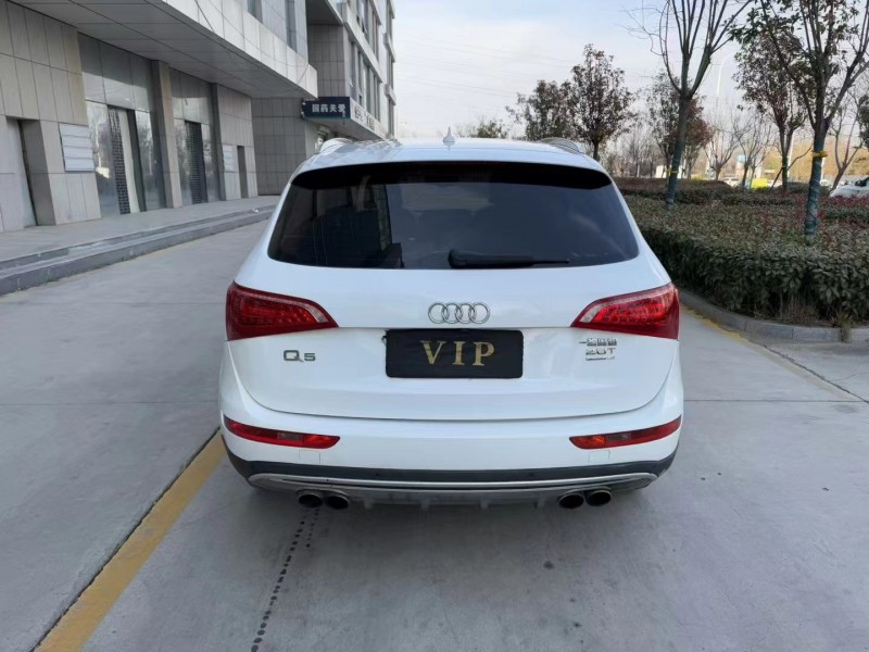 济宁12年奥迪Q59