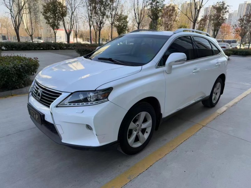 济宁15年雷克萨斯RX3