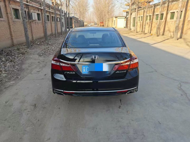 保定16年本田雅阁9