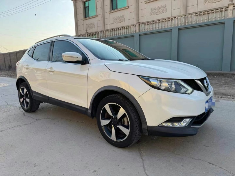 保定18年日产逍客2