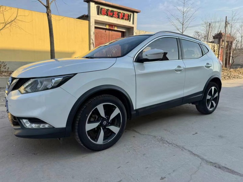 保定18年日产逍客3