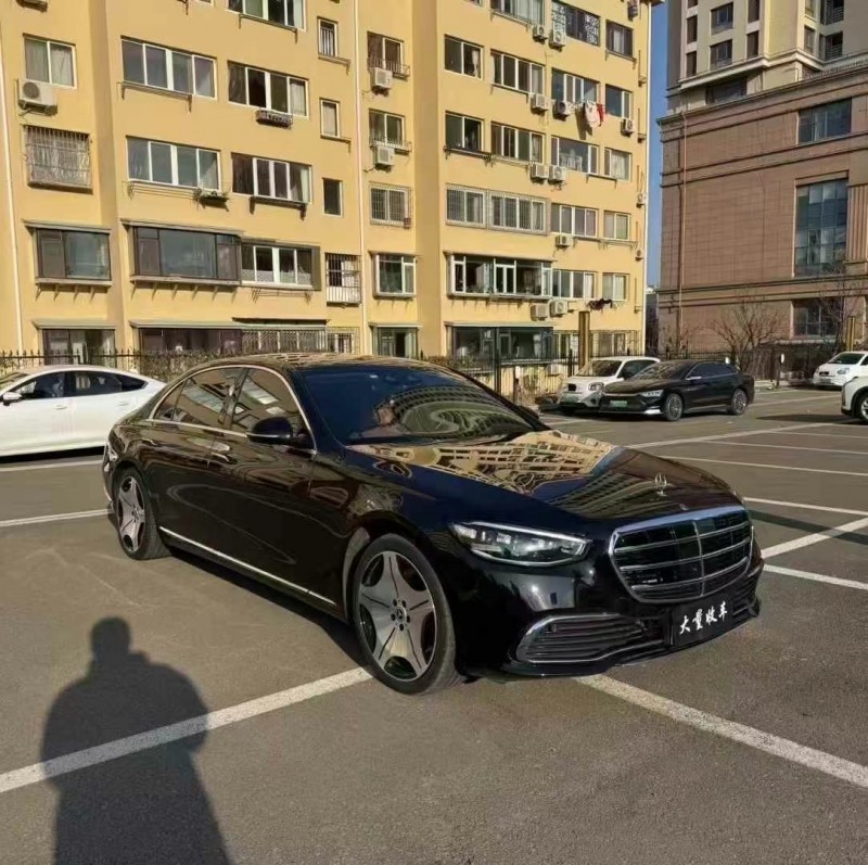 济宁21年奔驰S2