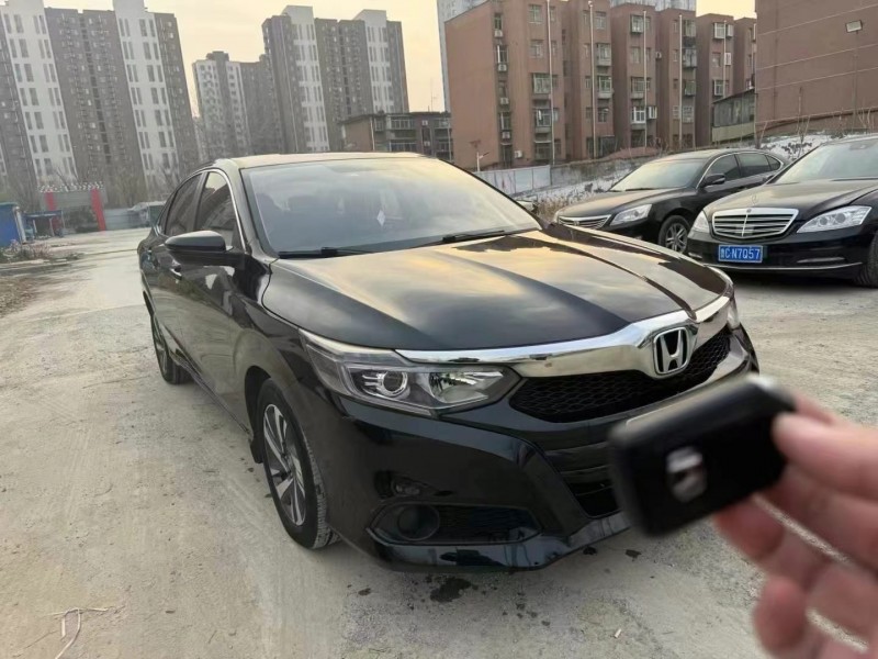 济宁19年本田凌派2