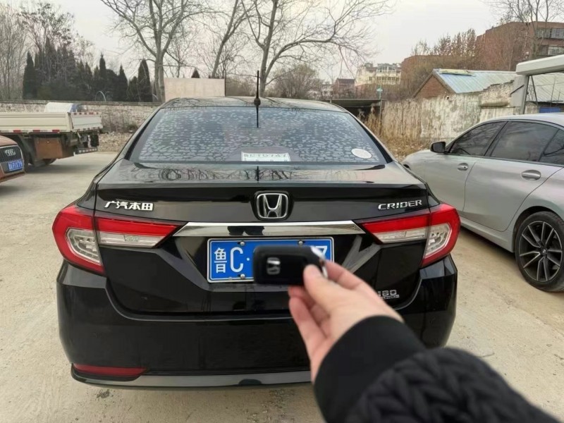 济宁19年本田凌派3