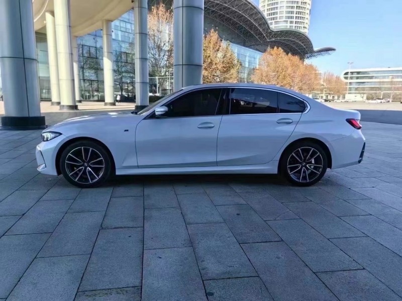 保定23年宝马3系2