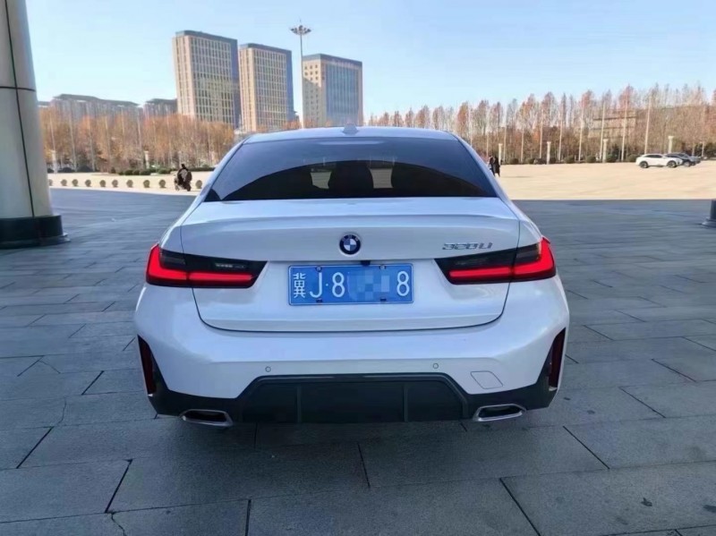 保定23年宝马3系3