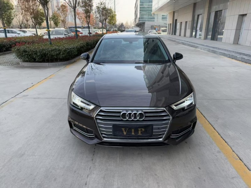 济宁18年奥迪A4L1