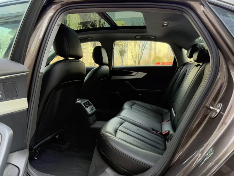 济宁18年奥迪A4L4