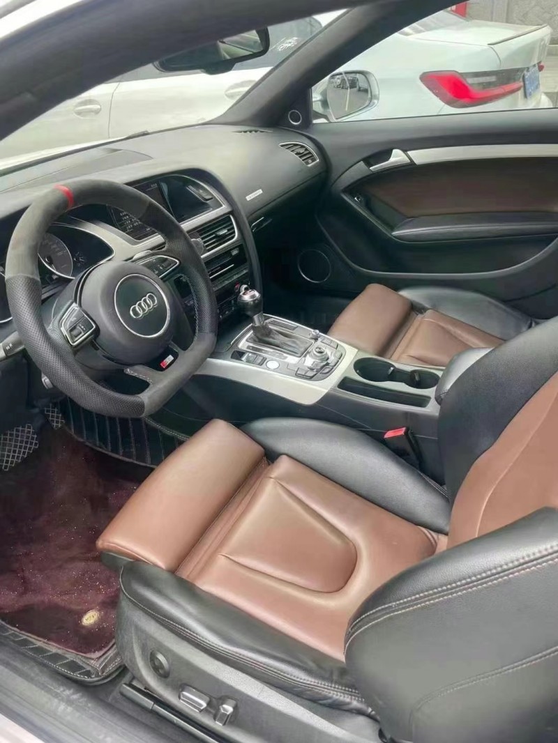 徐州12年奥迪S58