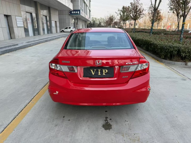 济宁13年本田思域9