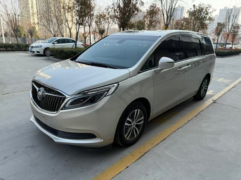 济宁18年别克GL83