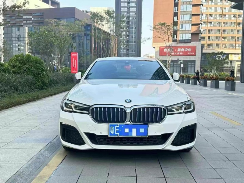 广州22年宝马5系1