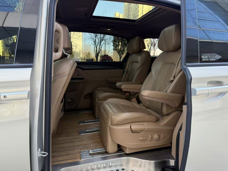 济宁20年别克GL85