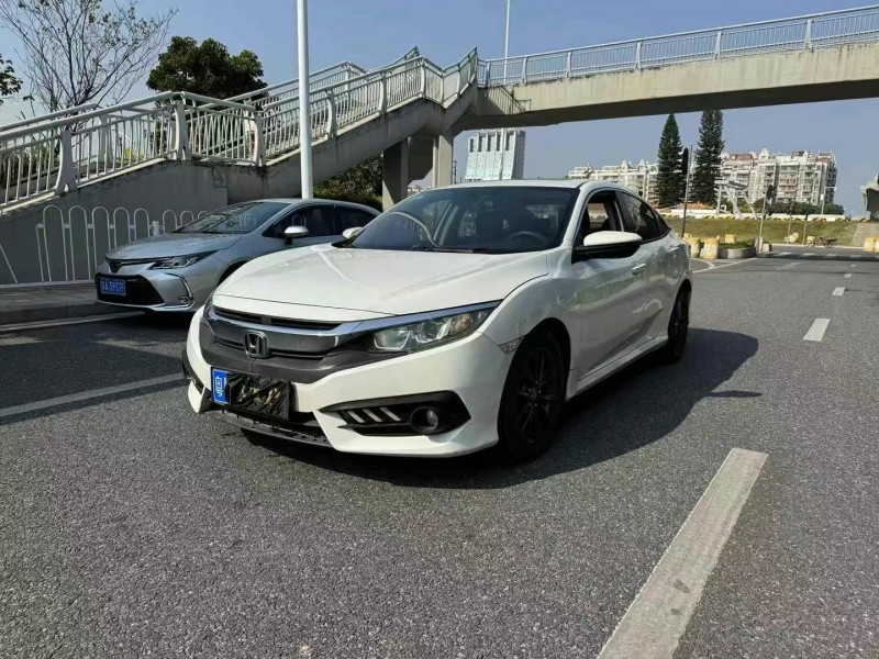 广州17年本田思域2