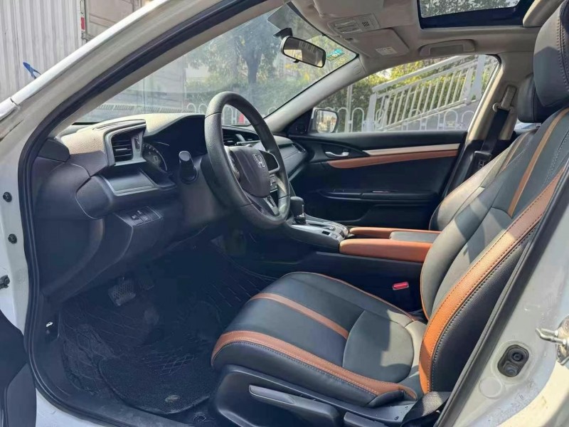 广州17年本田思域4