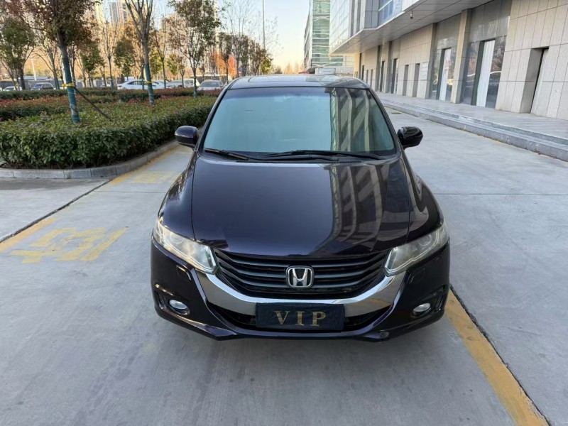 济宁12年本田奥德赛1