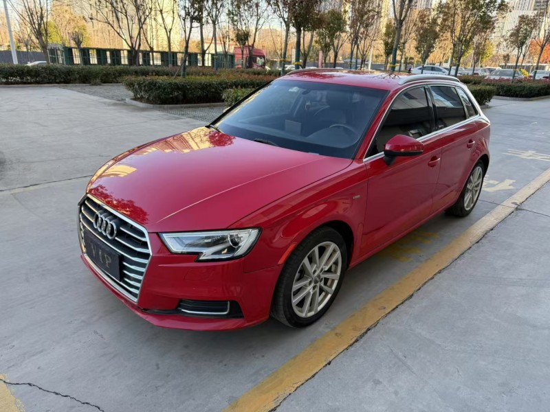 济宁19年奥迪A33