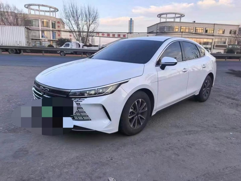 济宁24年比亚迪驱逐舰1