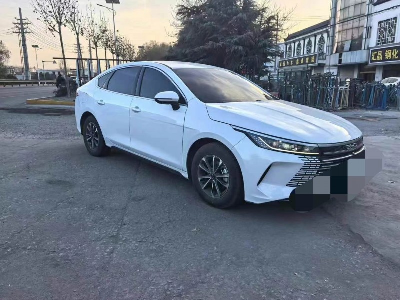 济宁24年比亚迪驱逐舰5