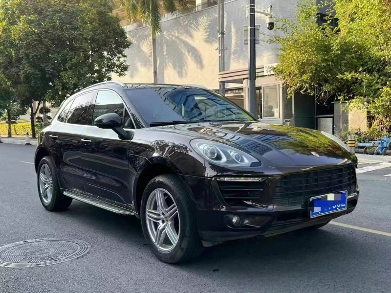 广州16年保时捷Macan3