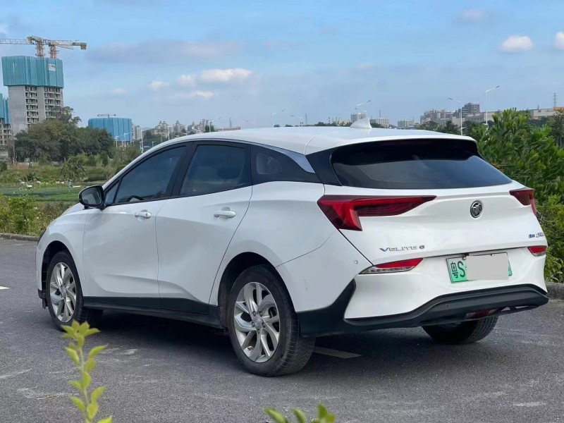 东莞23年别克微蓝8